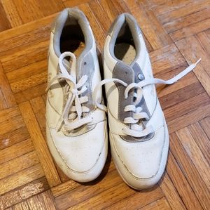Saucony XT600 wide white vintage sneakers